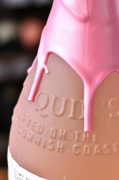 Tarquin’s Pink Lemon & Pink Grapefruit Gin - джин Тарквинс Розовый Лимон и Розовый Грейпфрут сухой 0.7 л