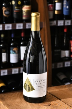 Pyramid Scheme Pinot Noir - вино Пирамид Ским Пино Нуар 0.75 л красное сухое