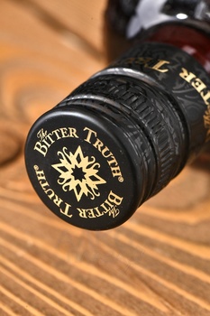 The Bitter Truth Pimento Dram - Биттер Труф Пименто Драм 0.5 л