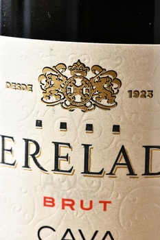 Cava Perelada Brut - вино игристое Кава Перелада Брют 2020 год 0.75 л белое брют