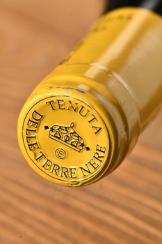 Terre Nere Etna Superiore DOC - вино Терре Нере Этна Супериоре ДОК 0.75 л белое сухое