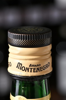 Montenegro Amaro - ликер Монтенегро Амаро 0.7 л