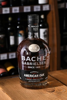 Bache Gabrielsen American Oak - коньяк Баш-Габриэльсен Американ ОАК 0.7 л
