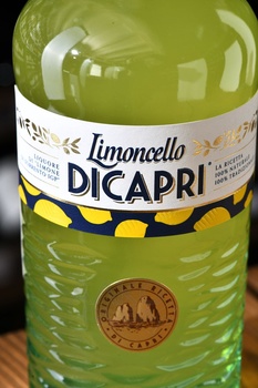 Limoncello di Capri - ликер Ди Капри Лимончелло 0.5 л