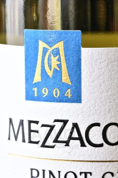 Pinot Grigio Mezzacorona - вино Пино Гриджио Меццакорона 0.75 л белое сухое