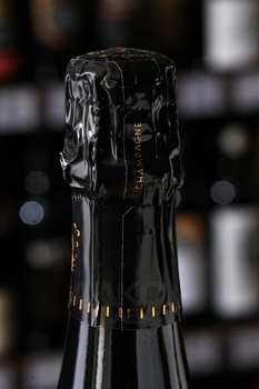 Champagne Franck Pascal Quinte Essence - шампанское Шампань Франк Паскаль КинтЭссанс 0.75 л 2010 год белое экстра брют