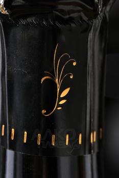 Champagne Franck Pascal Blanc de Noirs - шампанское Шампань Франк Паскаль Блан де Нуар 0.75 л белое экстра брют