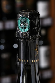 Champagne Franck Pascal Blanc de Noirs - шампанское Шампань Франк Паскаль Блан де Нуар 0.75 л белое экстра брют