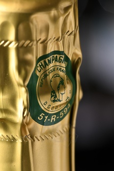 Claude Cazals Cuvee Vive Blanc de Blancs Grand Cru - шампанское Казаль Кюве Вив Блан де Блан Гран Крю 0.75 л белое экстра брют