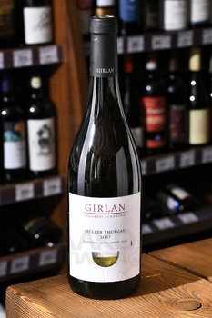 Girlan Muller Thurgau Sudtirol Alto Adige DOC - вино Гирлан Мюллер Тургау 0.75 л белое сухое