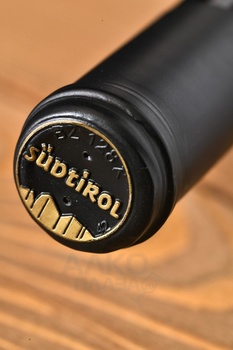 Alto Adige Terlano Reserva Nova Domus - вино Альто Адидже Терлано Ризерва Нова Домус 0.75 л белое сухое