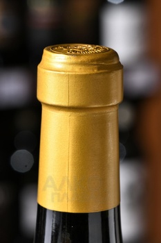 San Leonardo Riesling - вино Рислинг Сан Леонардо 2020 год 0.75 л белое сухое