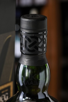 Ardbeg Corryvreckan - виски Ардбег Корриврекан 0.7 л п/у