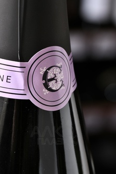 Eugene III Tradition Brut - шампанское Еужен III Традисьон 0.75 л белое брют