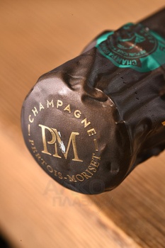 Pertois Moriset PM 02 Edition Grand Cru - шампанское Пертуа Моризе ПМ.02 Эдисьон Гран Крю 0.75 л белое экстра брют