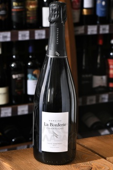 Champagne Domaine la Borderie Cuvee Trois Contrees - шампанское Шампань Домен ла Бордери Кюве Труа Контре 0.75 л белое брют