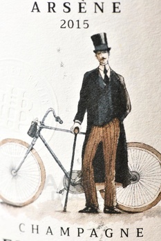 Champagne Henriet-Bazin Cuvee Arsene Grand Cru - шампанское Шампань Энриет Базан Куве Арсен Гран Крю 2015 год 0.75 л белое экстра брют