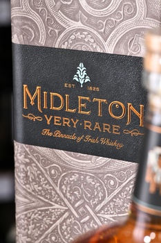 Виски Мидлтон Вери Рар Винтаж Релиз 2024 год 0.7 л в п/у