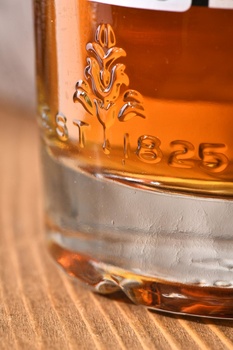 Виски Мидлтон Вери Рар Винтаж Релиз 2024 год 0.7 л в п/у