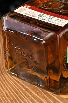 Gran Cava De Oro Anejo - текила Гран Кава Де Оро Аньехо 0.75 л