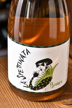 La Spettinata Bianca - вино игристое Ла Спетината Бьянка 0.75 л белое экстра брют