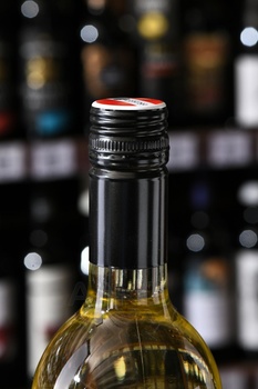 UNA Gruner Veltliner - вино УНА Грюнер Вельтлинер 0.75 л белое сухое