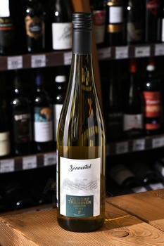 Sonnental Gewurztraminer - вино Соннентал Гевюрцтраминер 0.75 л белое полусладкое