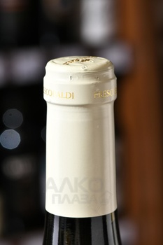 Castello Pomino Bianco Marchesi Frescobaldi - вино Кастелло Помино Бьянко Маркези Фрескобальди 0.75 л белое полусухое