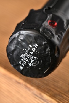 Champagne R. Pouillon Et Fils Methode Fabrice Pouillon Grande Vallee - шампанское Шампань Р. Пуильон эт Фис Метод Фабрис Пуильон Гранд Валле 0.75 л белое брют