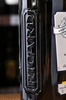 Ricard Anise - аперитив Рикар анисовый 0.7 л