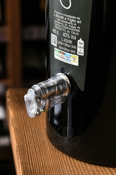 Morelli Grappa Chianti Riserva - Граппа Морелли Кьянти Резерва 4.5 л в п/у