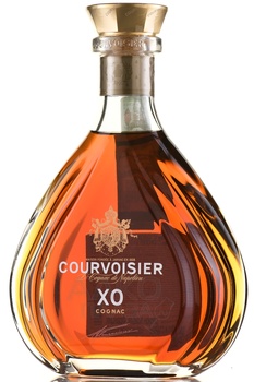 Courvoisier XO gift box - коньяк Курвуазье ИКСО 0.7 л п/у