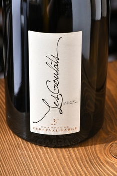 Champagne Perseval-Farge Les Goulats - шампанское Шампань Персеваль-Фарж Ле Гулат 2014 год 0.75 л белое брют