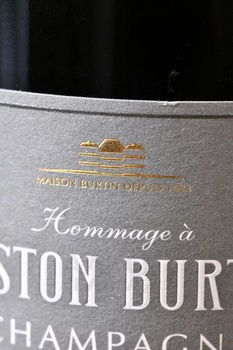 Hommage a Gaston Burtin Extra Brut - шампанское Омаж а Гастон Буртэн Экстра Брют 0.75 л белое экстра брют
