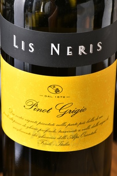 Lis Neris Pinot Grigio - вино Лис Нерис Пино Гриджио 2022 год 0.75 л белое сухое