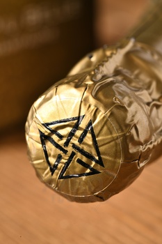 Champagne La Piu Belle - шампанское Шампань Ля Пью Белль 0.75 л белое брют в п/у