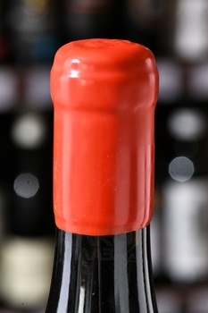 Dugladze Saperavi Reserve - вино Дугладзе Саперави Резерв 0.75 л красное сухое