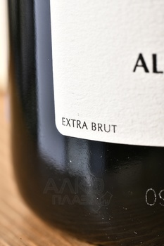 Alexandre Bonnet Blanc de Noirs - шампанское Александр Бонне Блан Де Нуар 0.75 л белое сухое в п/у