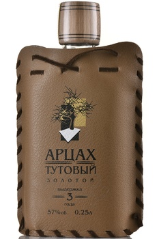 Водка Арцах Тутовый Золотой 3 года 0.25 л в чехле