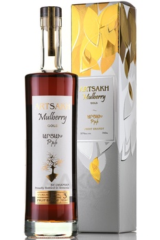 Водка Арцах Тутовый Золотой 3 года 0.7 л в п/у