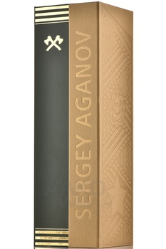 Коньяк Оганян Маршал С. Х. Аганов 0.7 л в п/у