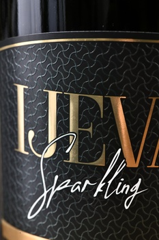 Вино игристое Иджеван Кангун Лалвари 0.75 л белое брют