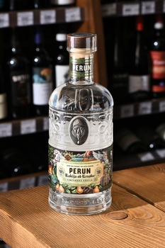 Rakija Perun - ракия Перун Грушевая 0.7 л