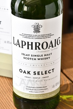 Laphroaig Oak Select - виски Лафройг Оук Селект 0.7 л в п/у