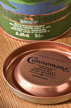 Connemara - виски Коннемара 0.7 л в тубе