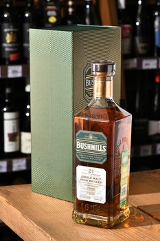 Bushmills Cask Reserve 21 Years Old - виски Бушмилз Каск Резерв 21 год 0.7 л в п/у